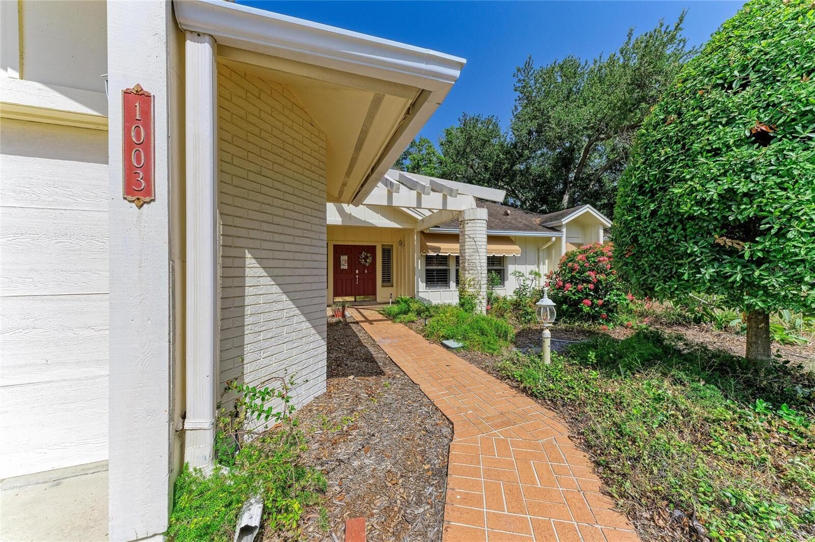 Property Photo:  1003 83rd Street NW  FL 34209 