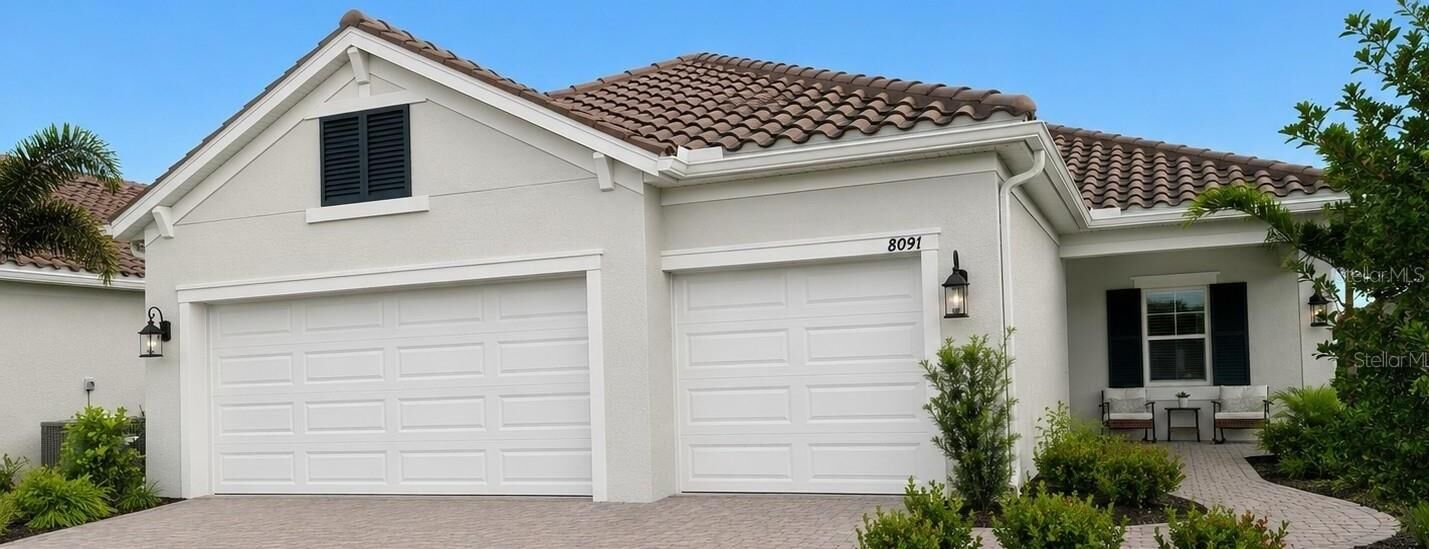 Property Photo: 8091 Anthirium Loop FL 34240