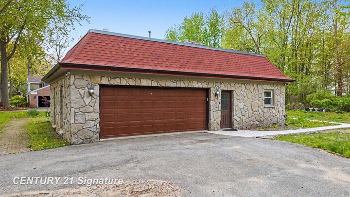 Property Photo: 3463 Highland Drive MI 48706