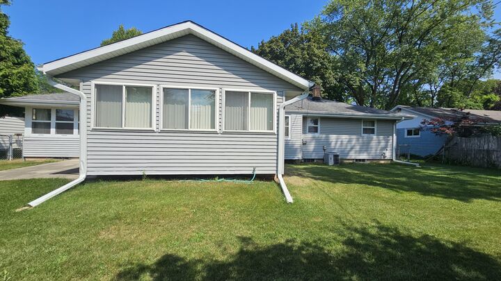 Property Photo: 7469 N 51st Blvd WI 53223