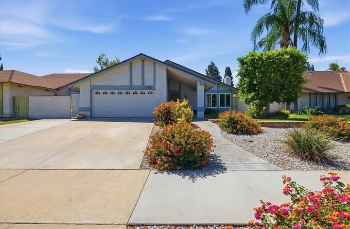 Property Photo: 8618 Turlock CA 92504