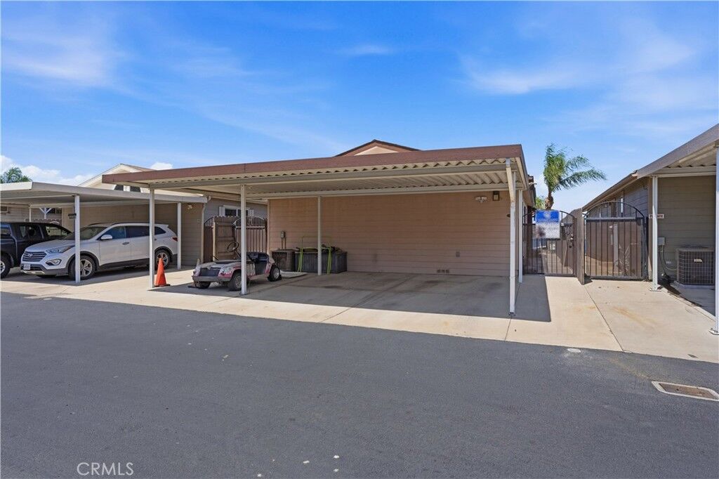 Property Photo: 15980 Grand M48 CA 92530