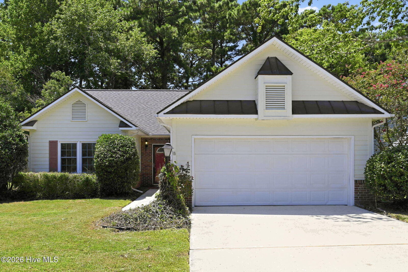 Property Photo:  1107 Mill Run Road  NC 28460 