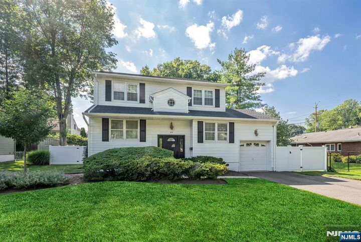 Property Photo:  44 Pavonia Avenue  NJ 07630 