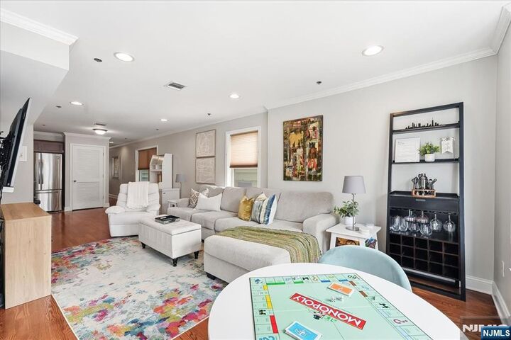 Property Photo: 304 Palisade Avenue 201 NJ 07087