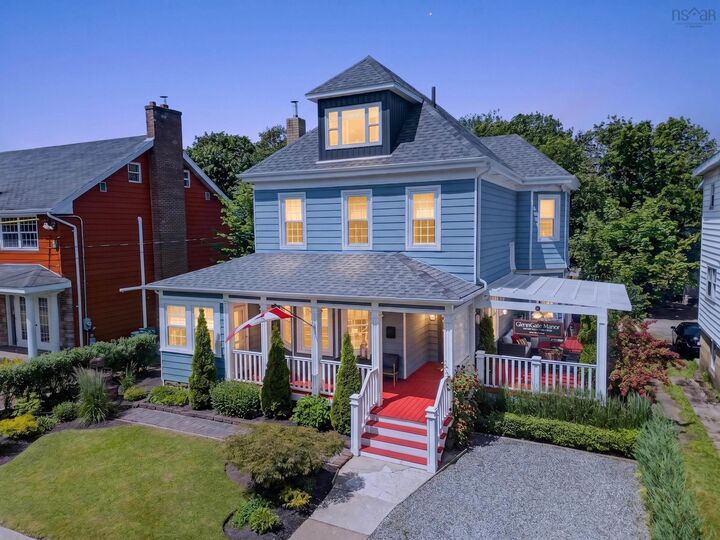 83 Whitney Avenue — photo 1