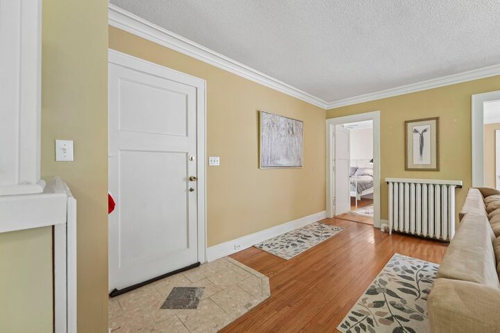 Property Photo: 1771 James Avenue S 1 MN 55403