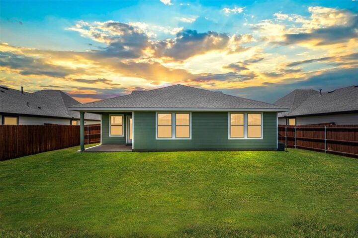 Property Photo:  2315 Hydrangea Drive  TX 76258 