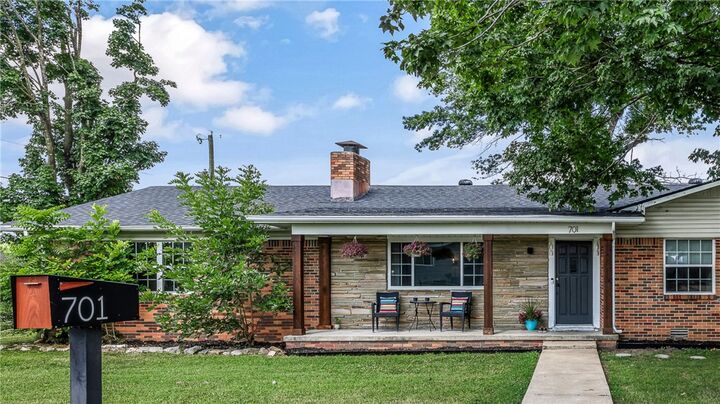 Property Photo: 701 NW Ford Lane AR 72712