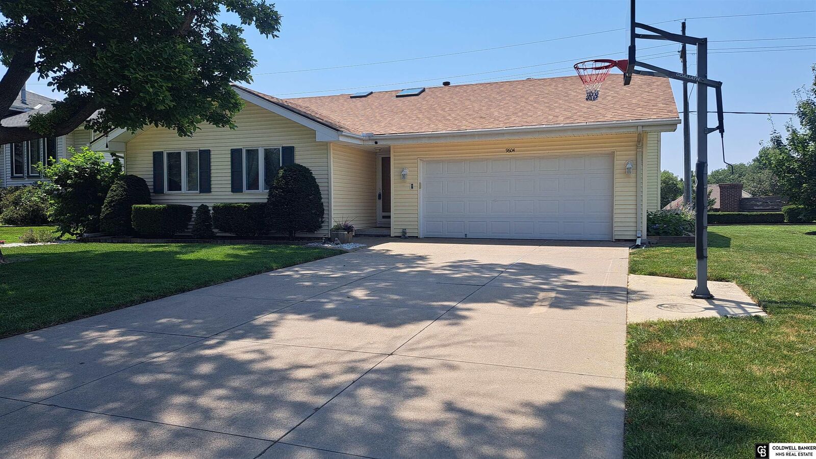 Property Photo: 9604 S 24th Street NE 68147