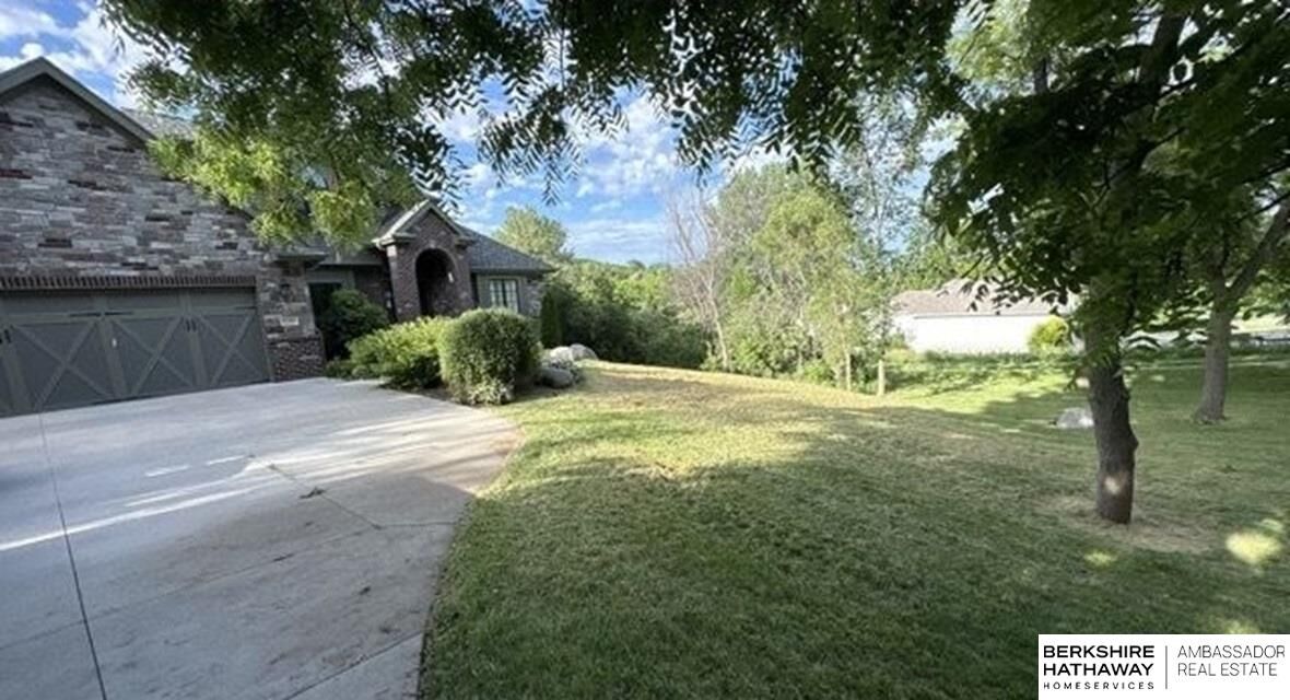 Property Photo: 2386 Clark Street NE 68008