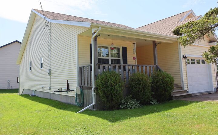 Property Photo: 49 Royalty Road PE C1E 3C9