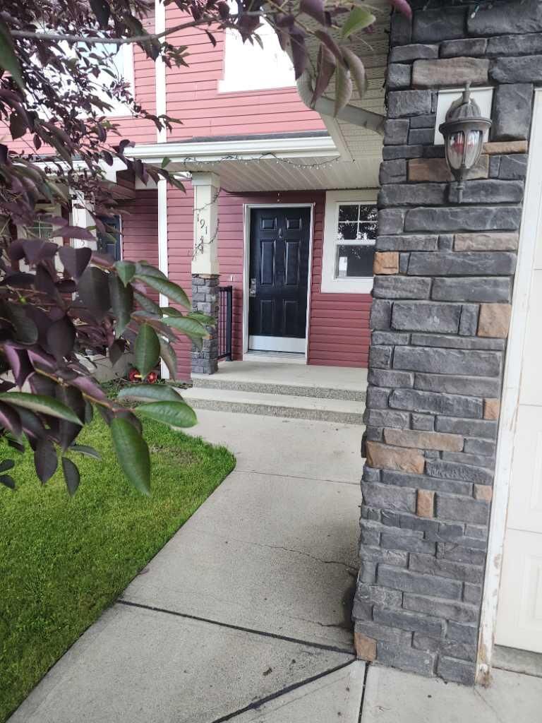 Property Photo:  191 Cranberry Green SE  AB T3M 1L3 