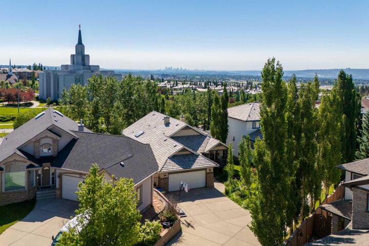 315 Rocky Ridge Bay NW — photo 1