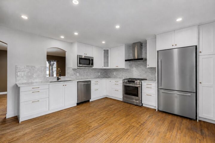 Property Photo: 41 Alpine Crescent SE AB T4B 1K9