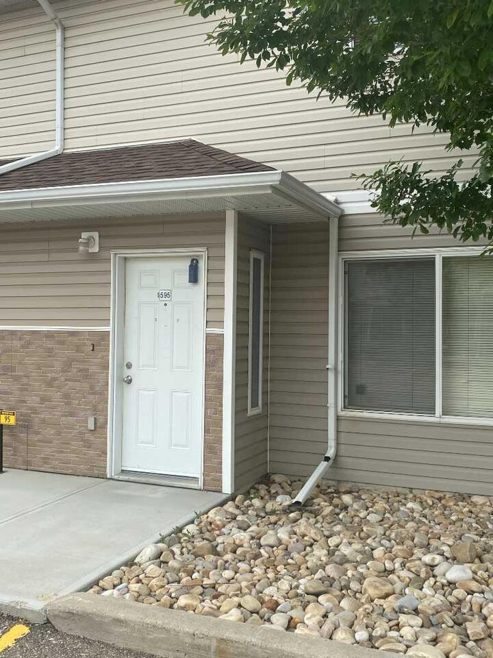 Property Photo: 100 Jordan Parkway 595 AB T4P 0B6