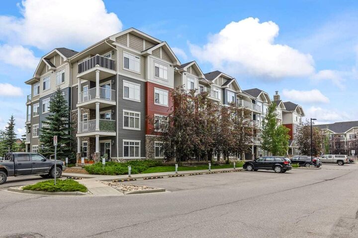 155 Skyview Ranch Way NE 3308 — photo 1