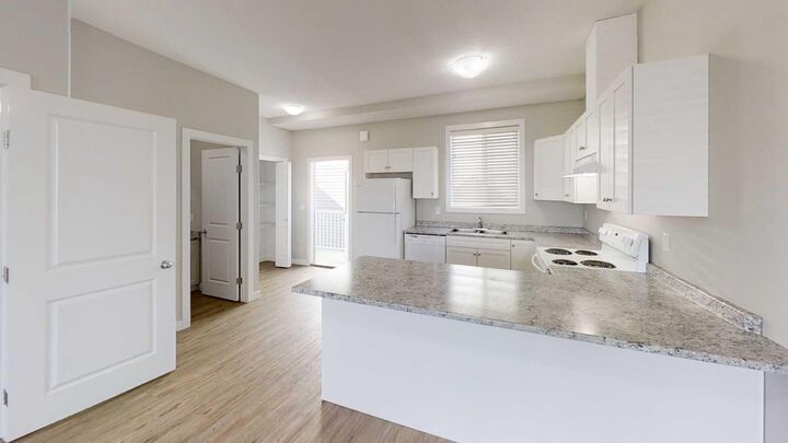 Property Photo:  9503 112 Avenue  AB T8X 5C8 