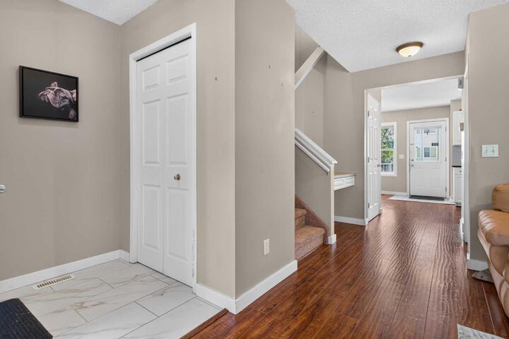 Property Photo: 118 Royal Birch Villas NW AB T3G 5V2