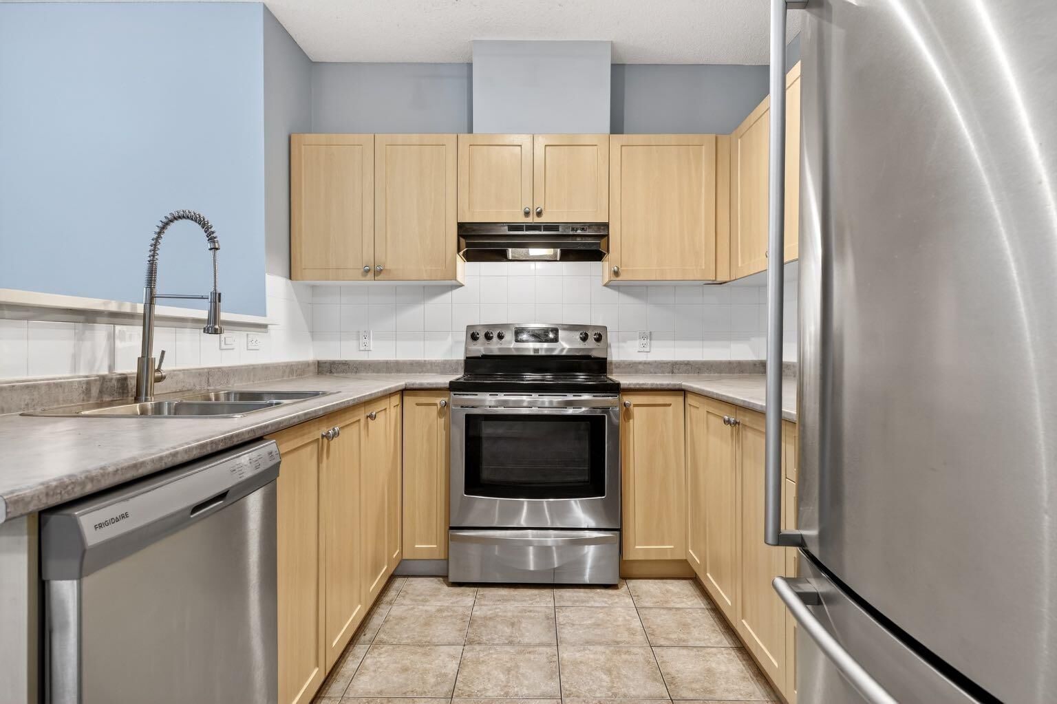 Property Photo:  333 Taravista Drive NE 1117  AB T3L 0H3 