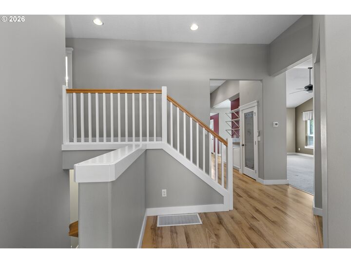 Property Photo:  1641 E Heitman Ave  WA 98629 