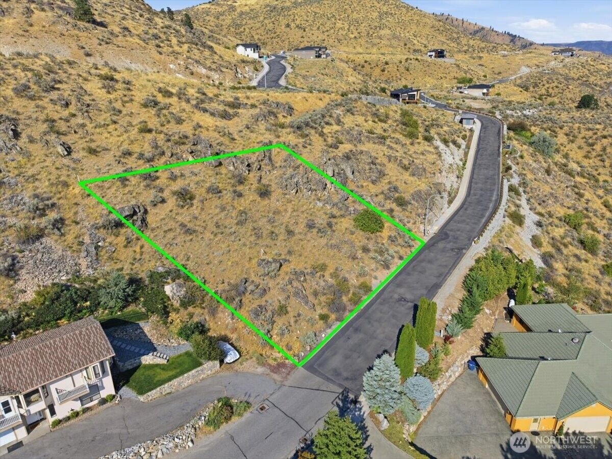 Property Photo: 137 Long Drive WA 98816