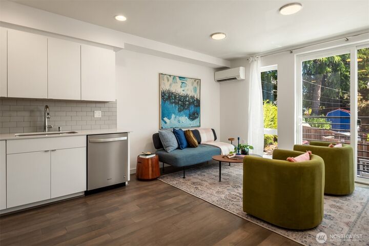 Property Photo:  6408  14th Avenue NW B  WA 98107 