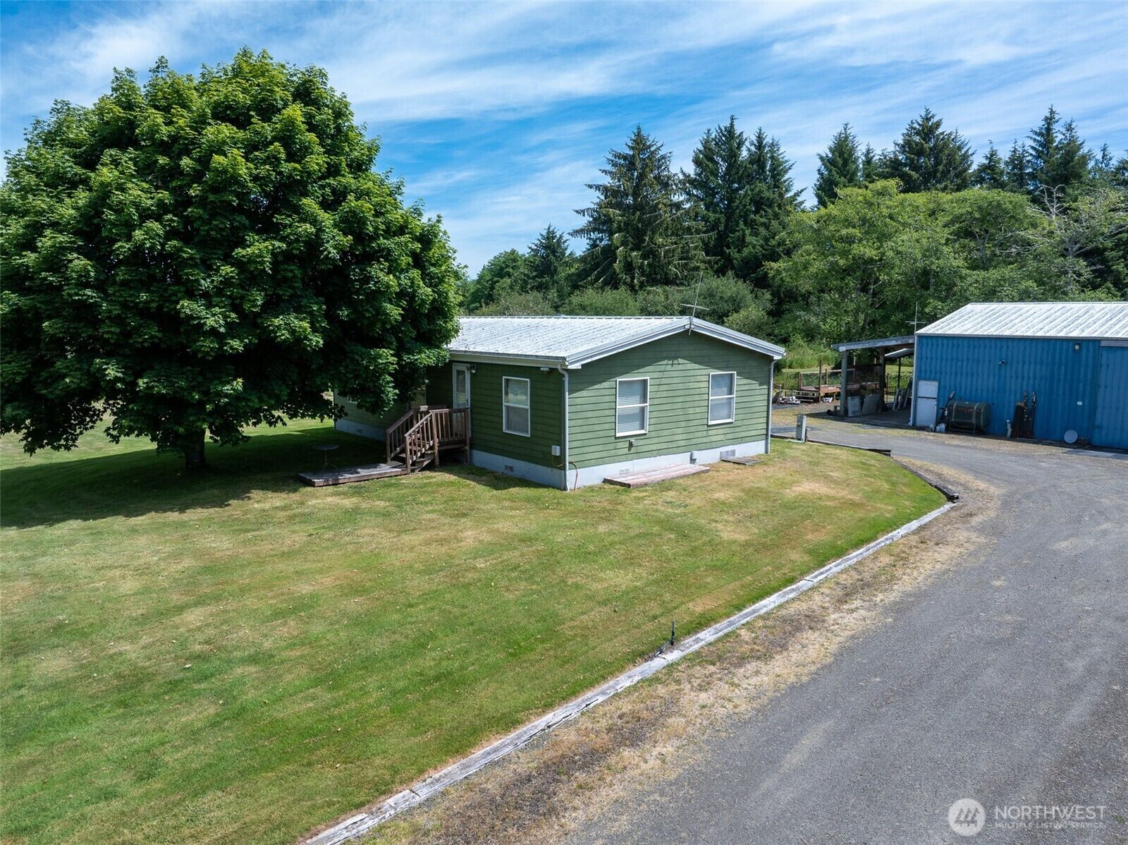 Property Photo:  6912  Newt Lane  WA 98631 