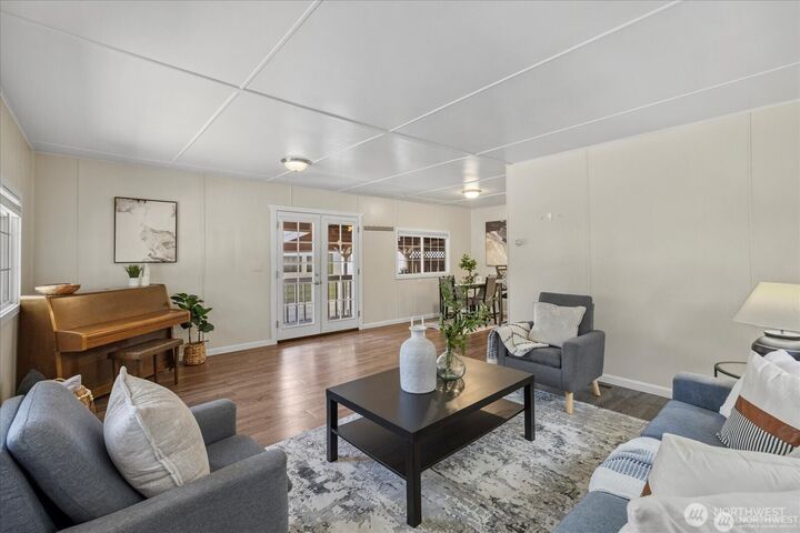 Property Photo:  7301 NE 175th Street 112  WA 98028 
