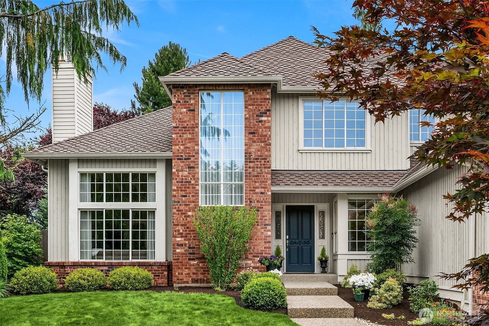 Property Photo: 13014 NE 197th Place WA 98072