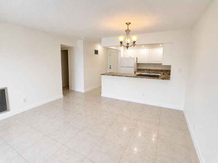 Property Photo: 5951 NE 14th Lane 301N FL 33334
