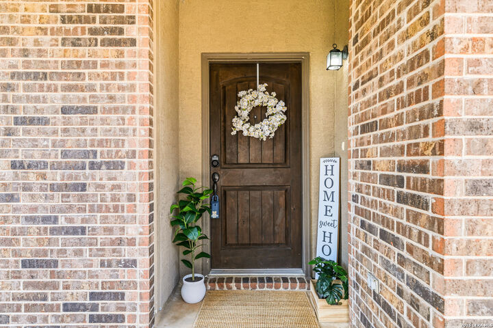 Property Photo:  5473 Cypress Pt  TX 78108 