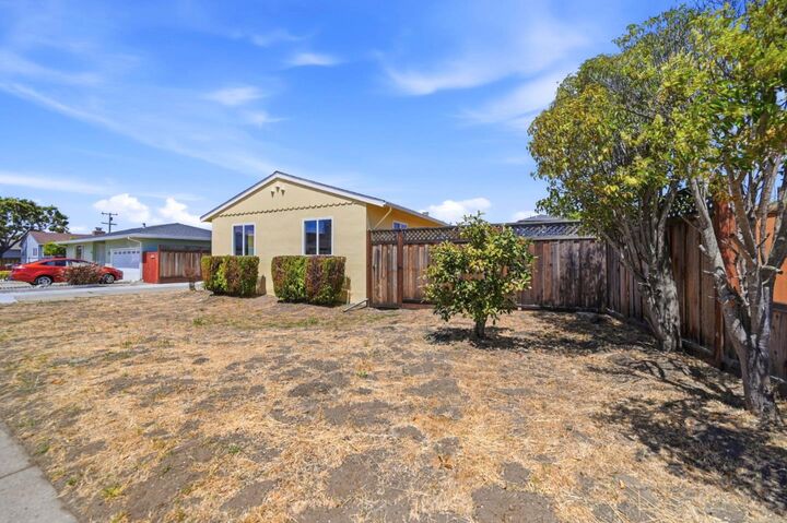 Property Photo:  1114 San Anselmo Avenue  CA 94030 