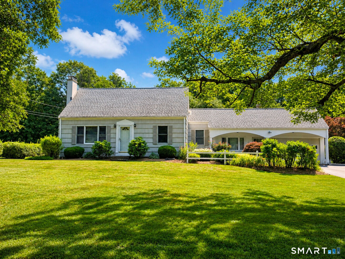 Property Photo:  460 Oak Avenue  CT 06410 