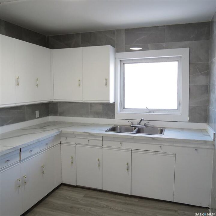 Property Photo: 350 Osler Street SK S4R 1V7