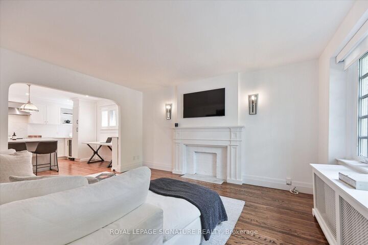 Property Photo: 42 Strathgowan Avenue Main ON M4N 1B9