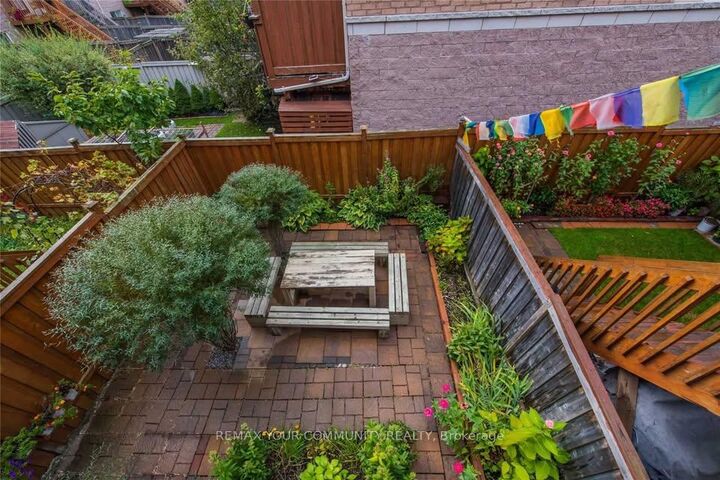 Property Photo: 98 John Bell Crescent ON M1L 0G5