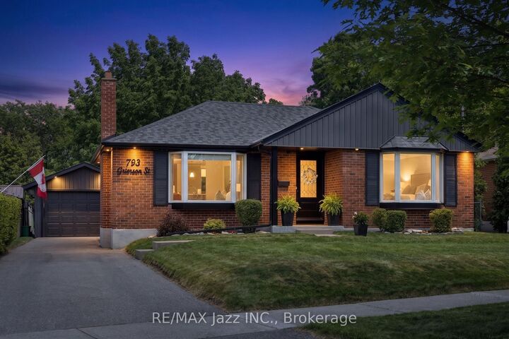 Property Photo:  793 Grierson Street  ON L1G 5J8 