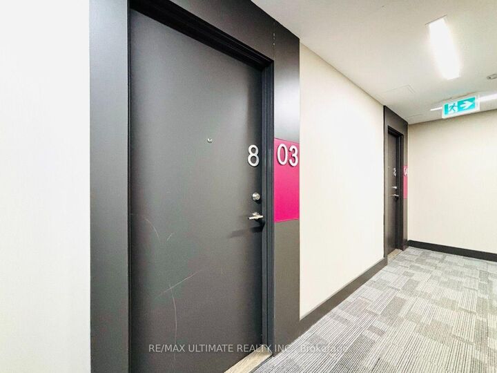 Property Photo:  68 Merton Street 803  ON M4S 0A7 