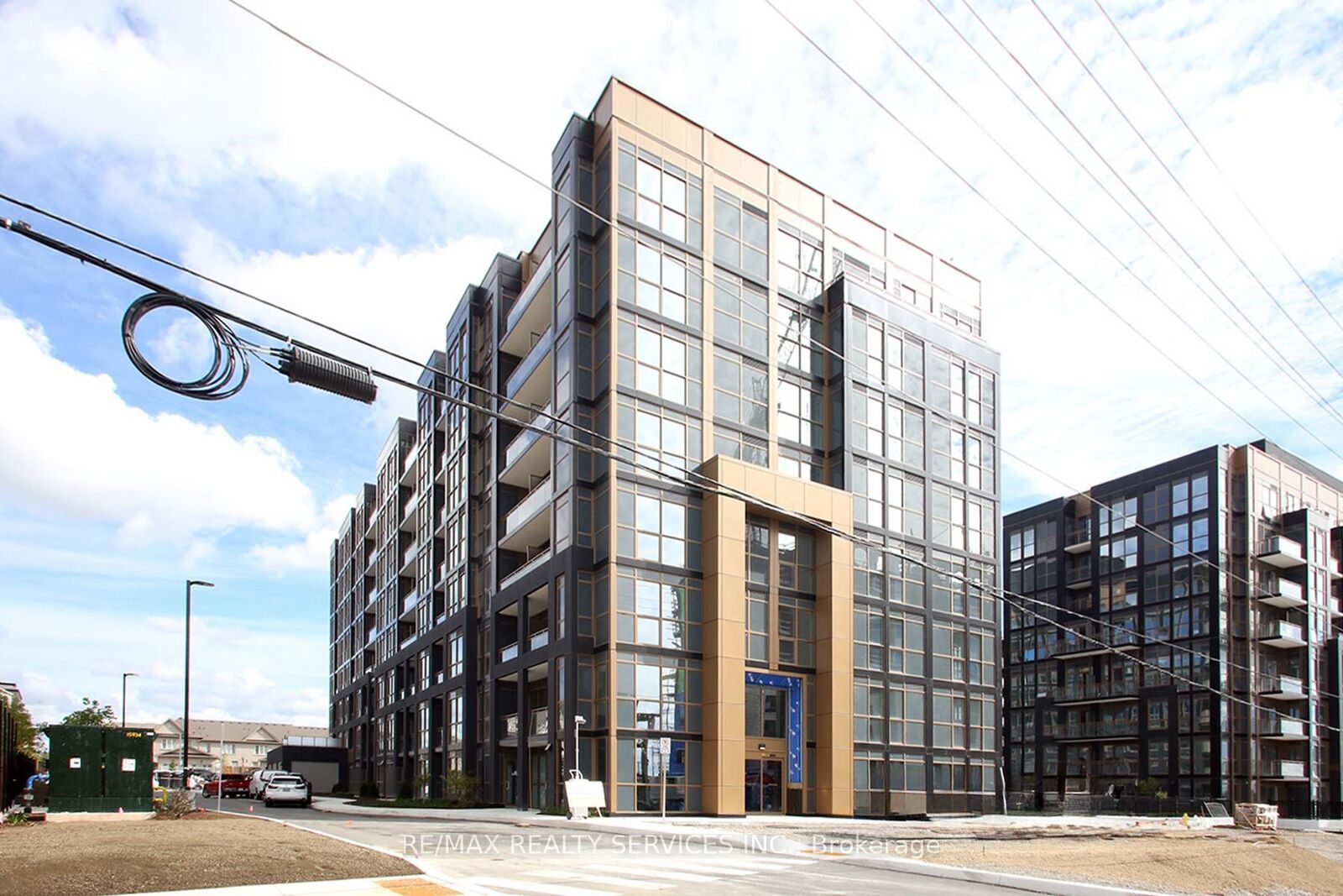 Property Photo:  2343 Khalsa Gate 312  ON L6M 4J2 