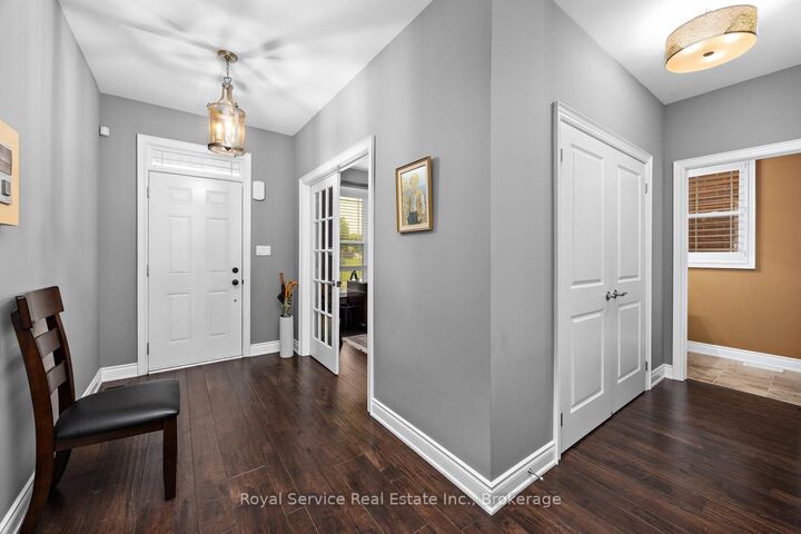 Property Photo:  51 Greenaway Circle  ON L1A 0C1 