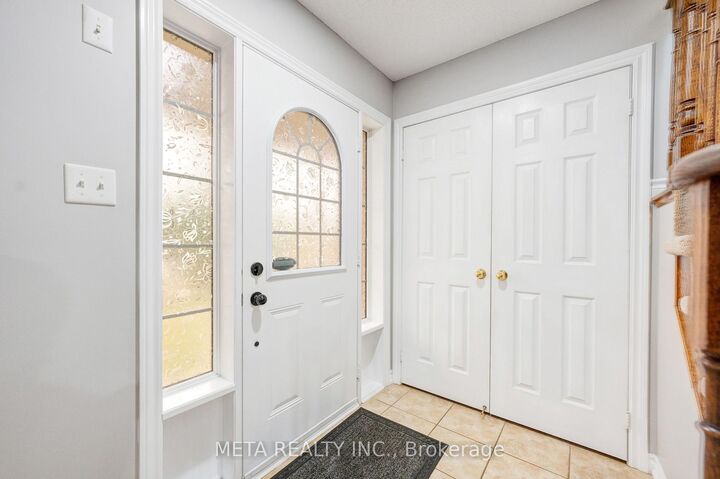 Property Photo: 10 Broome Avenue ON L1E 0B1