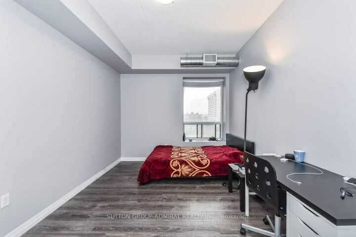 Property Photo: 8 Hickory Street W 506 ON N2L 3H6