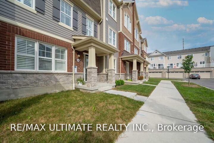 Property Photo:  2444 Fall Harvest Crescent  ON L1X 0G1 