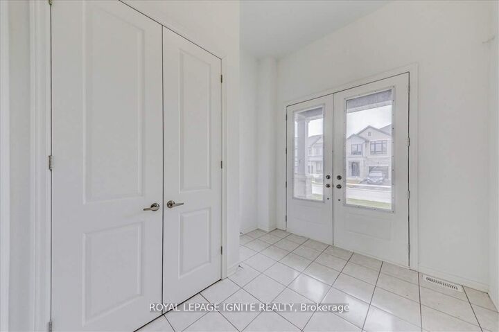 Property Photo: 96 Closson Drive ON L1P 0M8