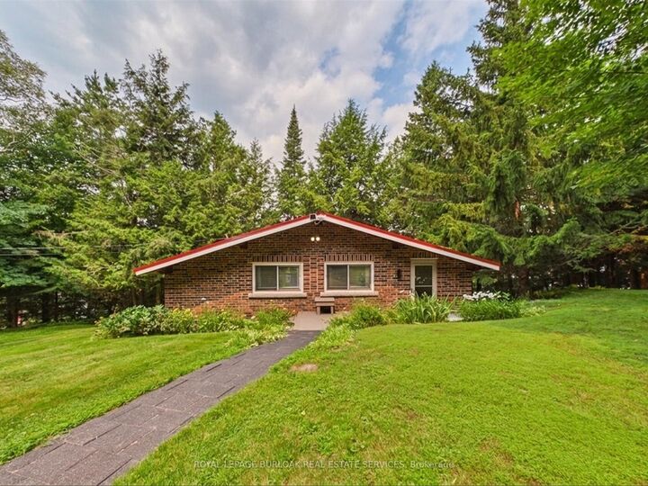 Property Photo: 224 Fawn Road N ON P0A 1J0