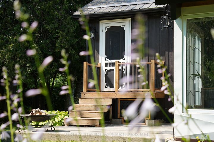 Property Photo: 3 Cardinal Avenue ON N0H 2T0