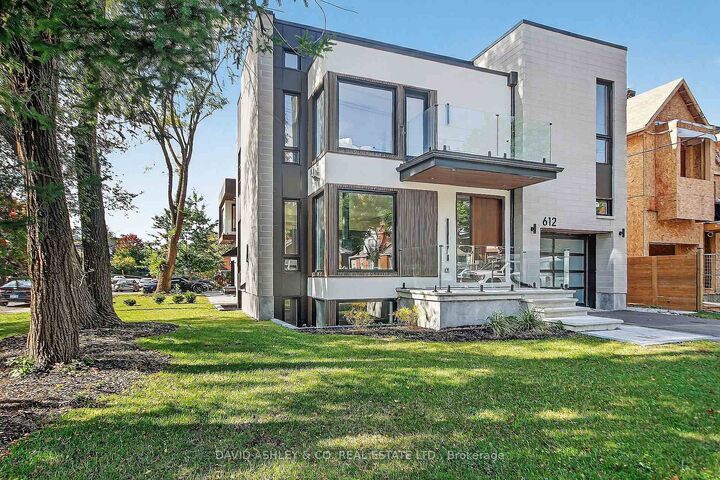 Property Photo:  612 Tweedsmuir Avenue Main  ON K1Z 5P3 