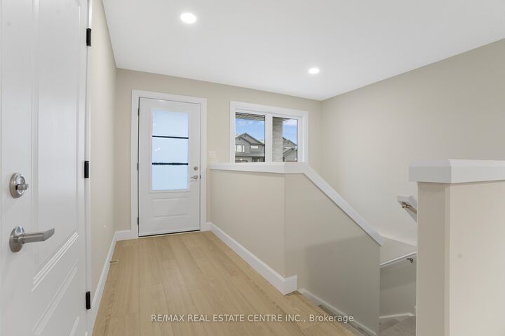 Property Photo: 167 Ironwood Trail ON N7M 0T3