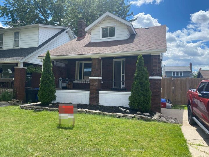 Property Photo:  825 Raymo Road  ON N8Y 4A5 